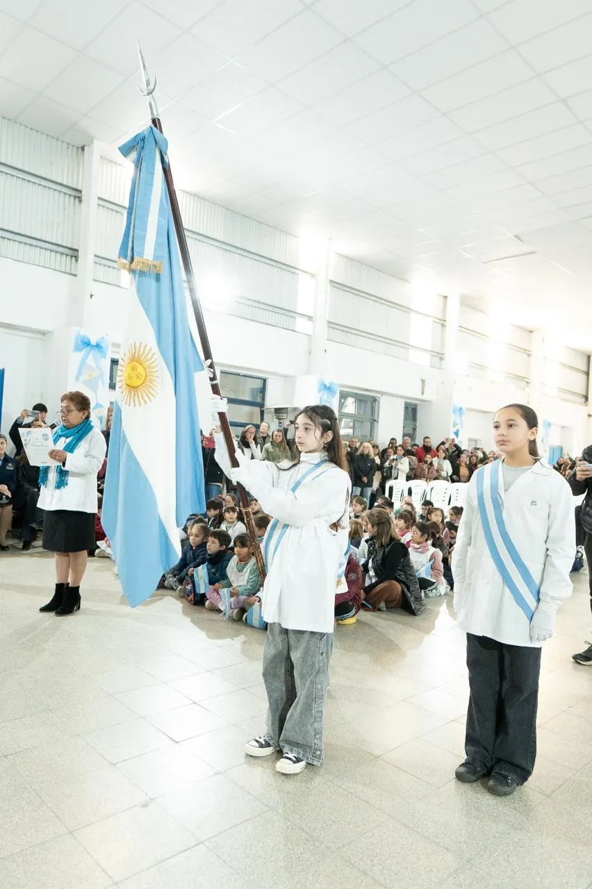 Se realizó la Promesa de Lealtad a la Bandera en Las Higueras